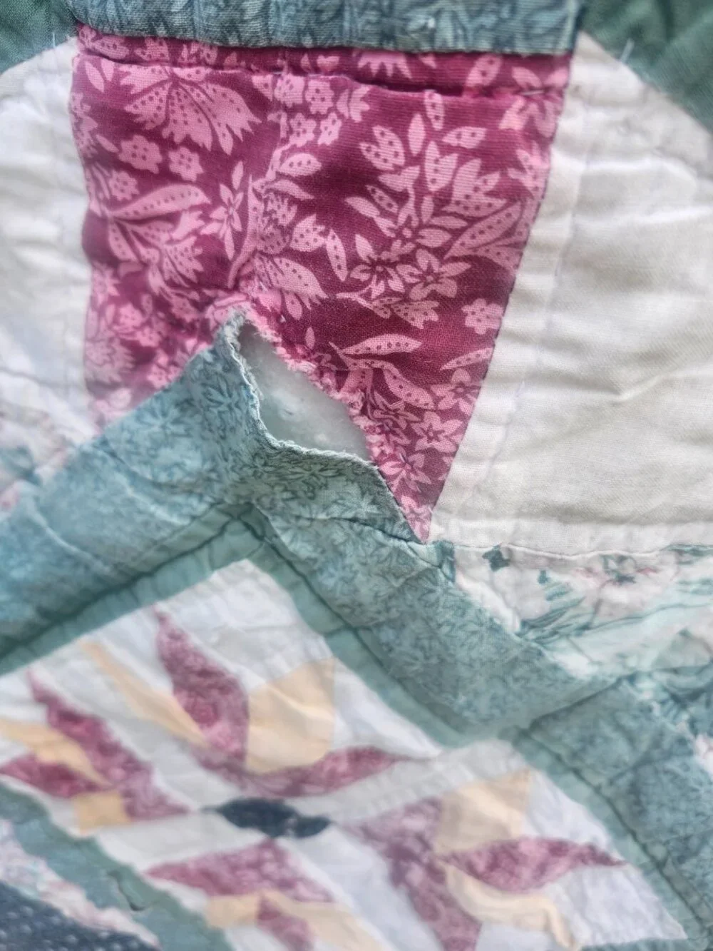 Vintage quilt size 96